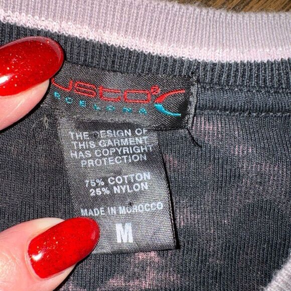 Custo Barcelona vtg graphics T with mesh shoulders, embroidered sleeves EUC SZ M - Picture 10 of 14